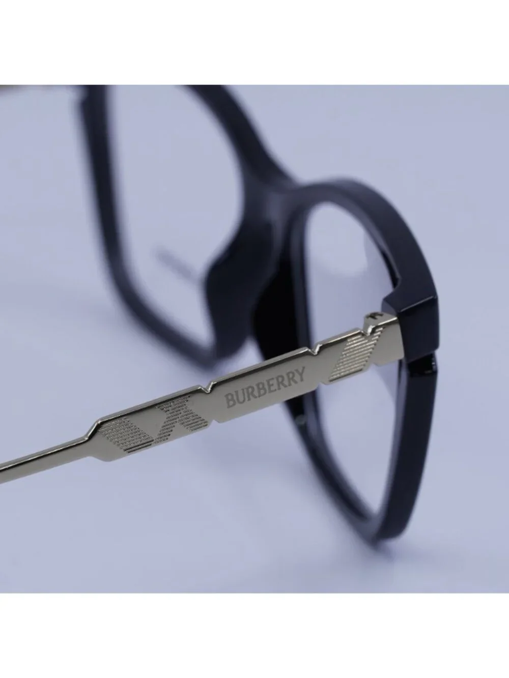 Burberry authentic be2427u